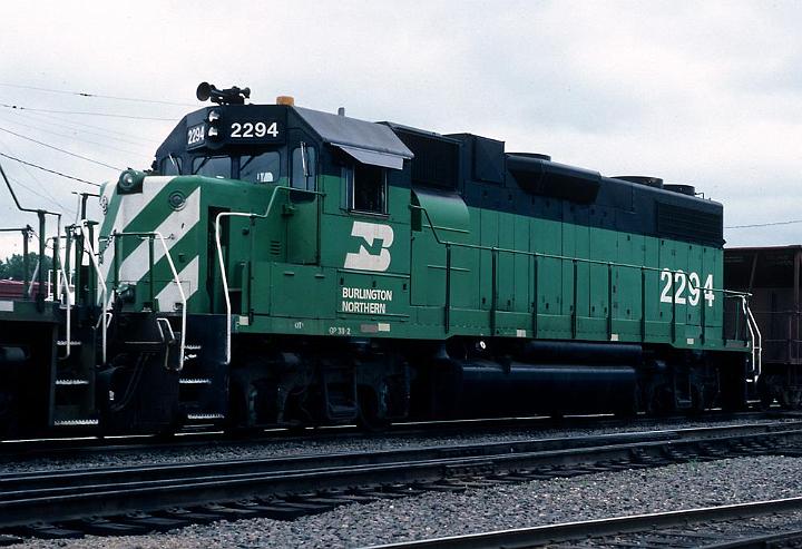 BN 2294 - GP38-2.jpg